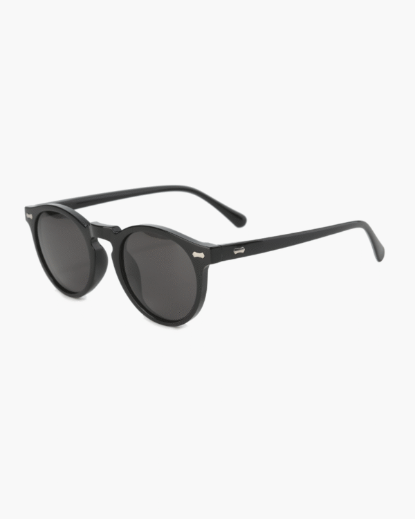 34_4ba13777-9ae5-42ee-91c5-415122eac8a1-1.png Old Money Sunglasses (Polarised)