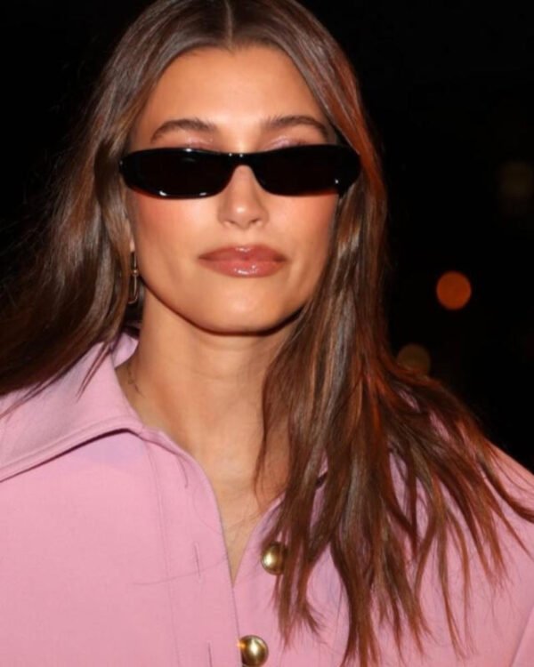 ImageEdit-OldMoney_5_496b18d3-2b80-45de-a6b7-fda9a831acb0-1.jpg Sylvie Oval Sunglasses